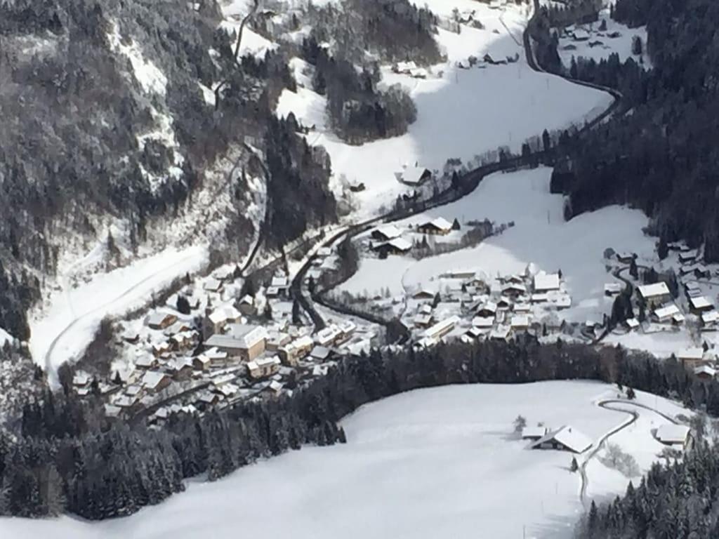 Spacious Ski Chalet In Traditional French Village, Sleeps 8, Four Star With Fibre Broadband Abondance Εξωτερικό φωτογραφία
