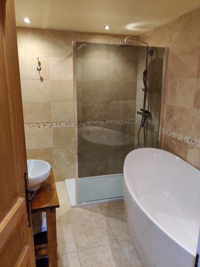 Spacious Ski Chalet In Traditional French Village, Sleeps 8, Four Star With Fibre Broadband Abondance Εξωτερικό φωτογραφία