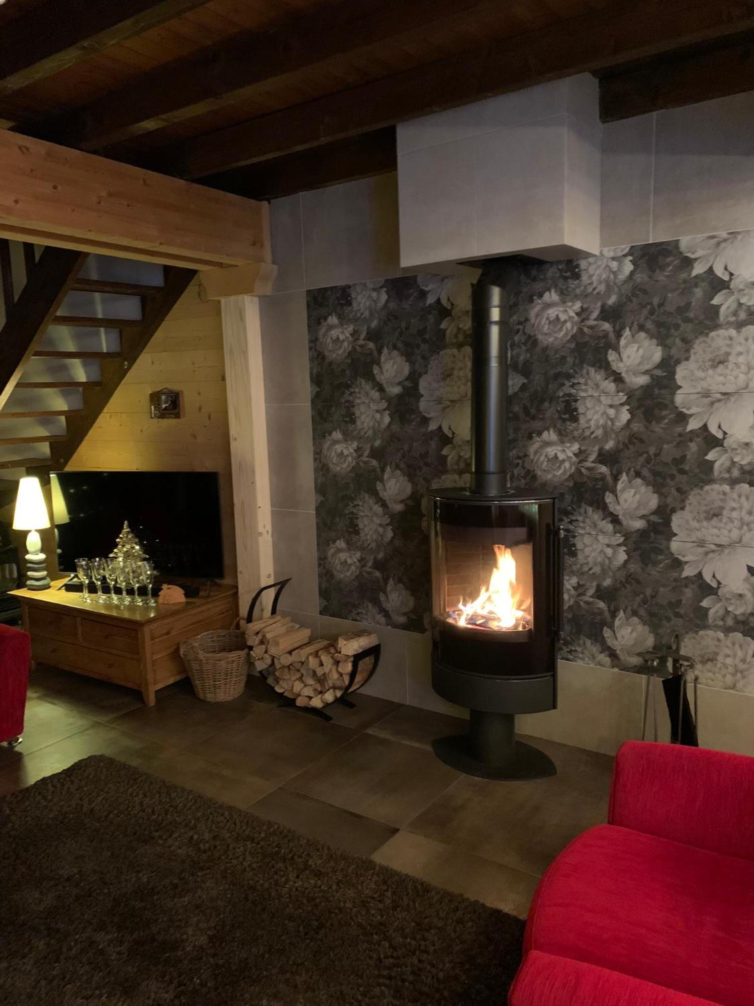 Spacious Ski Chalet In Traditional French Village, Sleeps 8, Four Star With Fibre Broadband Abondance Εξωτερικό φωτογραφία